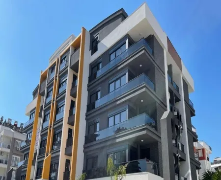 smart apartments close to sea and amenities in konyaalti