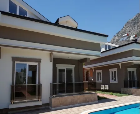 villa in a complex in kemer arslanbucak