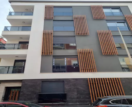 flat for sale in muratpaşa close to the sea