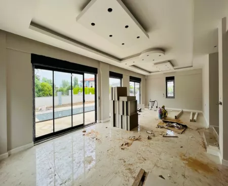 villa for sale in camyuva holiday village