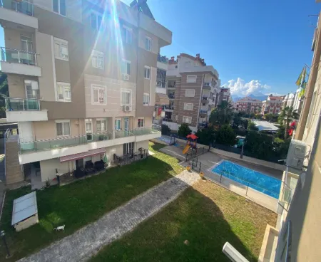 apartment suitable for residence in antalya konyaaltı