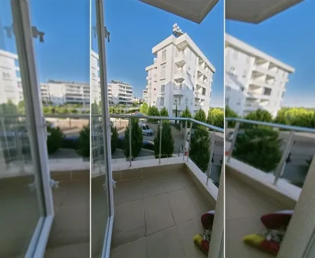 3+1 flat in a complex in dosemealti yenikoy neighborhood