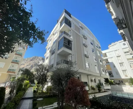 antalya konyaalti flat with combi boiler