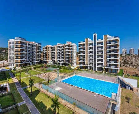 flat for sale in a complex in kepez