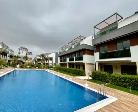 2+1 dublex flat for sale in muratpaşa güzeloba