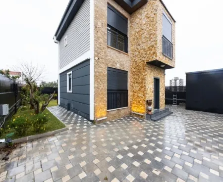 3+1 duplex luxury villa in dosemealti yenikoy