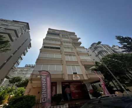 antalya konyaaltı; 2-room apartment in central location