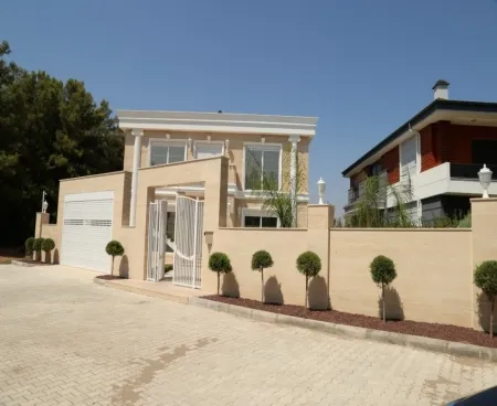 detached 5+1 villa in dosemealti yesilbayir