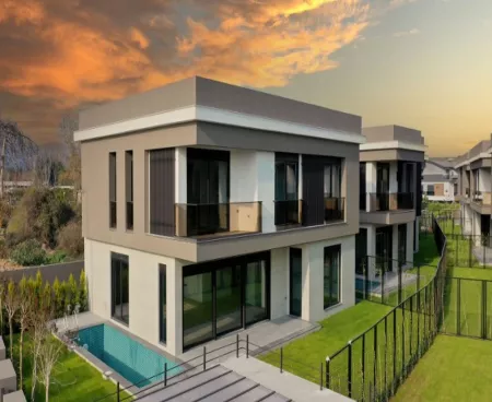 luxury villa with antalya citizenship