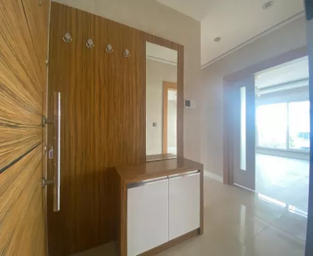 3 bedroom flat in a luxury complex in the harbor